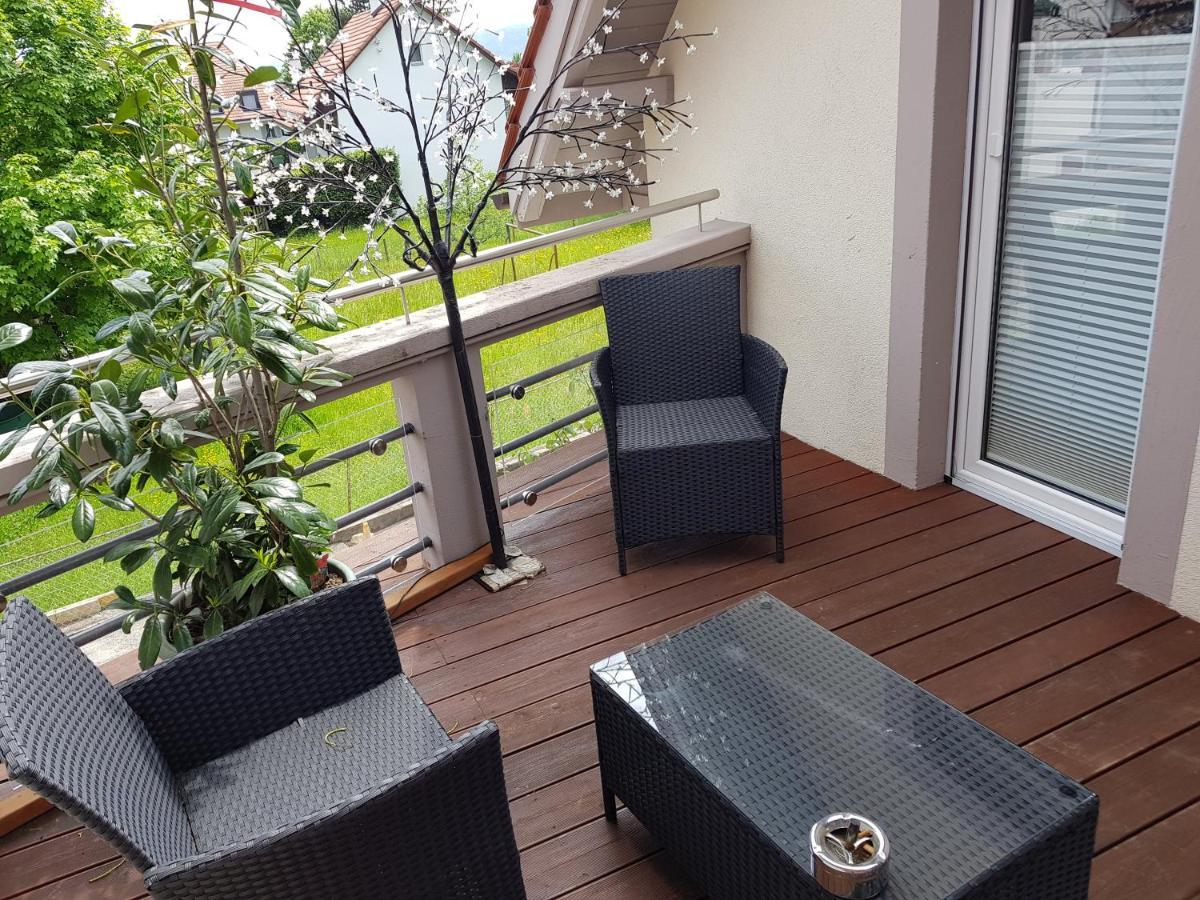 Bnb Comfort Guesthouse Olten - Lostorf ภายนอก รูปภาพ