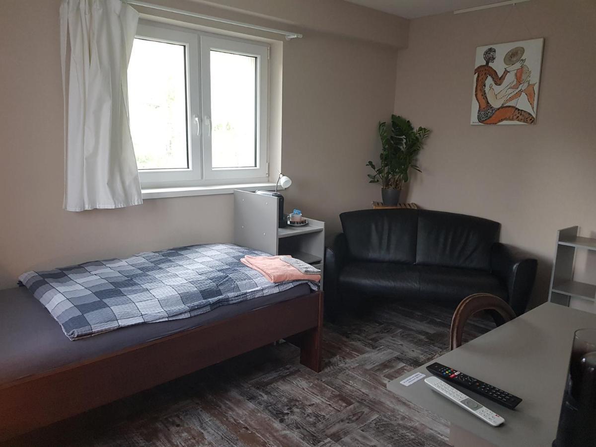 Bnb Comfort Guesthouse Olten - Lostorf ภายนอก รูปภาพ