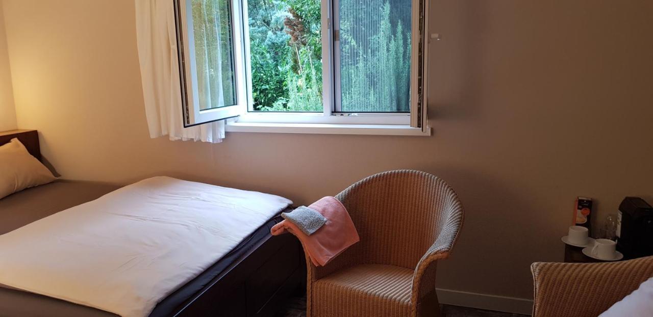 Bnb Comfort Guesthouse Olten - Lostorf ภายนอก รูปภาพ